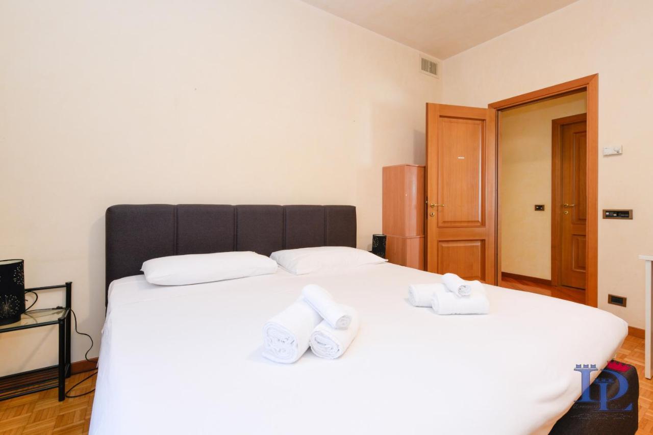 Desenzanoloft Official Partner Marriott Homes & Villas - Charming On The Lake Front Lake Desenzano del Garda Dış mekan fotoğraf